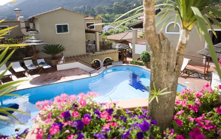 Hotel Barsalini SantʼAndrea Kültér fotó